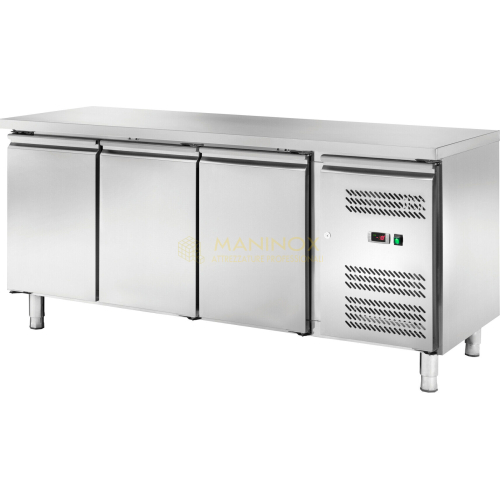 Banchi refrigerati ventilati capacità 417L temperatura -2 +8 Banchi refrigerati ventilati capacità 417L temperatura -2 +8