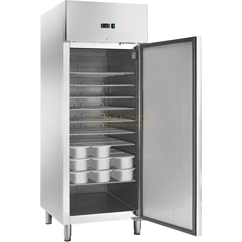 Armadi refrigerati ventilati pasticceria capacità Armadi refrigerati ventilati pasticceria capacità 733L temperatura -18 -22