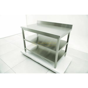 MAN04805 Tavolo in acciaio inox con alzatina e 2 ripiani sottostanti