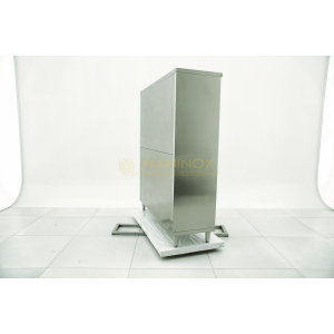 MAN04925 Armadio in acciaio inox con ante scorrevoli 150x50x180h