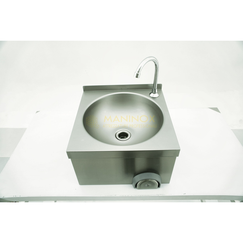 MAN05097 Lavamani in acciaio inox con comando a ginocchio da parete 40X40X25h