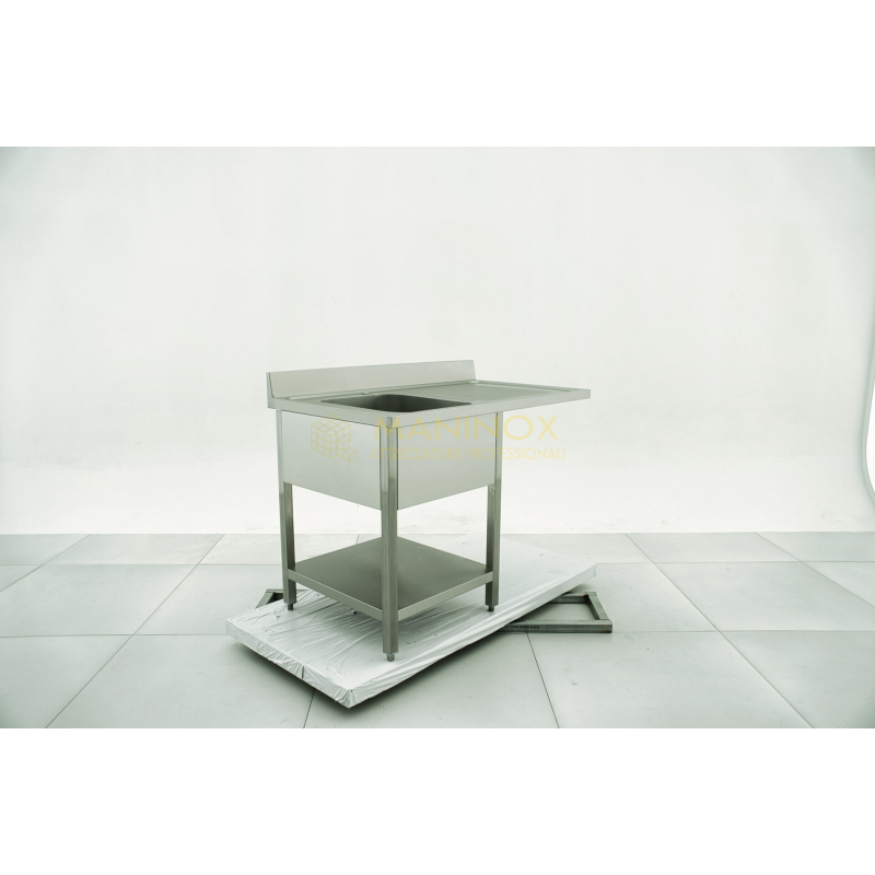 Lavello 1 vasca in acciaio inox con gocciolatoio a destra predisposizione lavastoviglie Lavello 1 vasca in acciaio inox con gocciolatoio a destra predisposizione lavastoviglie 120x70x85h